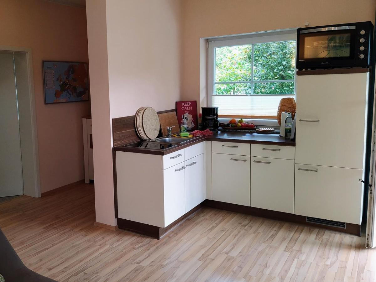 Entspannen Im Gruenen, Ferienwohnung Mit Eigenem Garten Keilberg Buitenkant foto